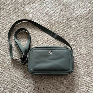 Lululemon Athletica Green Crossbody Bag with Adjustable Strap
